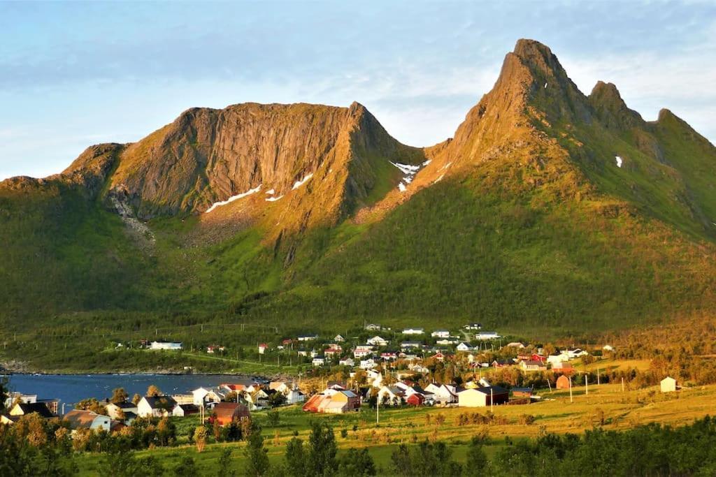 Cozy Apartment Between Sea And Mountains Mefjordvaer ภายนอก รูปภาพ