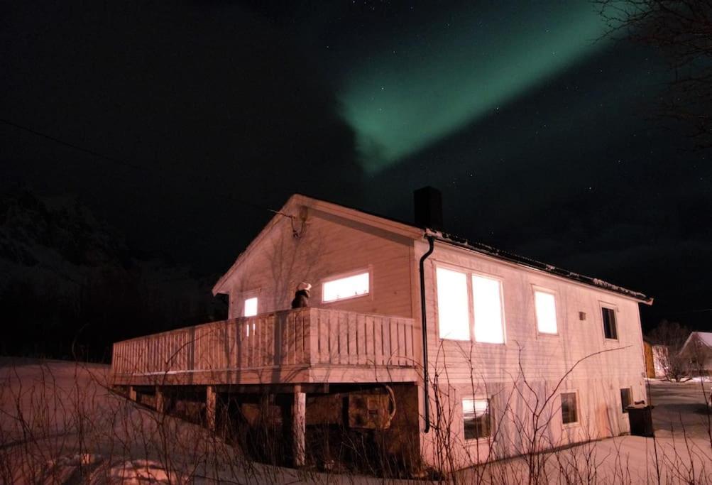 Cozy Apartment Between Sea And Mountains Mefjordvaer ภายนอก รูปภาพ